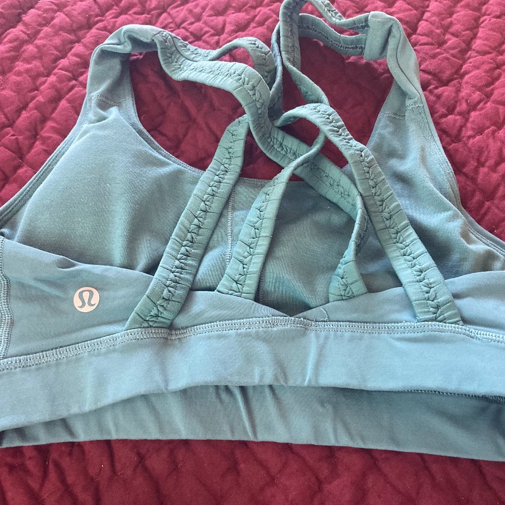 Lululemon Sports bra with double straps